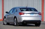 Chrysler 200 2011 года